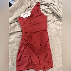 Oh Polly One-Shoulder  Dress